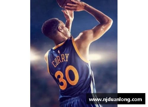 探索库里领衔的勇士：2017年NBA冠军之路